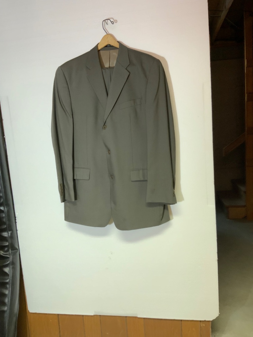 Men's Suit - Jacket and Pants from Marshall Fields - Size 40 - Medium Grey